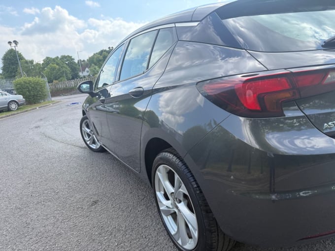 2025 Vauxhall Astra