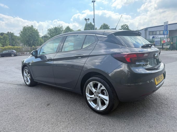 2025 Vauxhall Astra