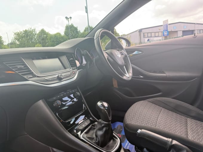 2025 Vauxhall Astra