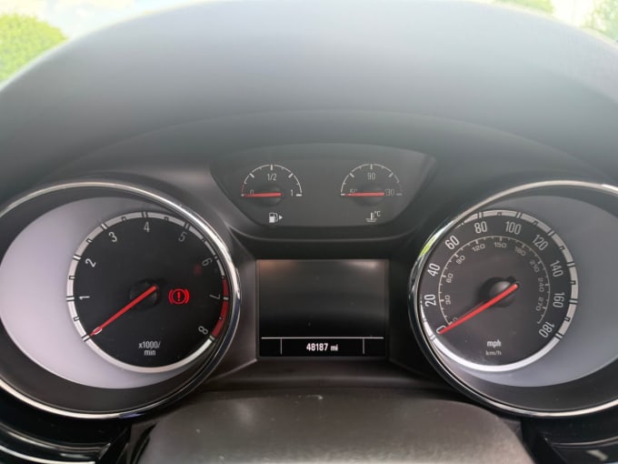 2025 Vauxhall Astra