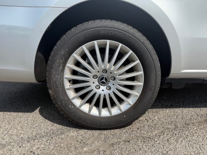 2023 Mercedes Vito