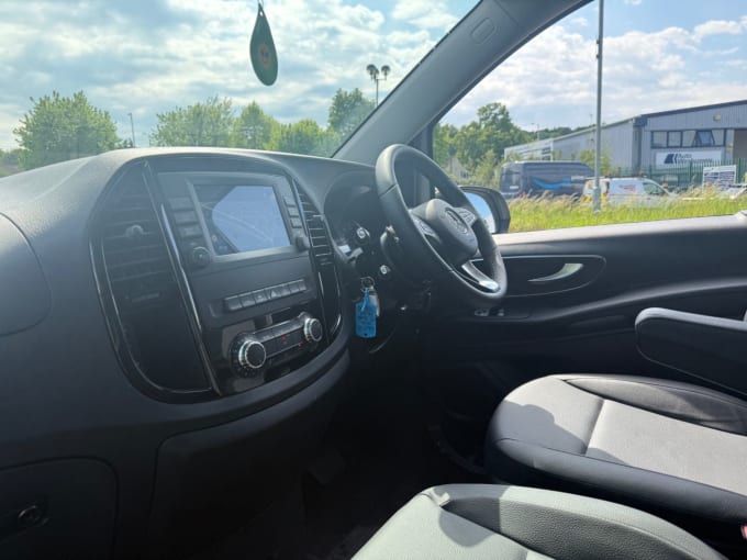 2023 Mercedes Vito