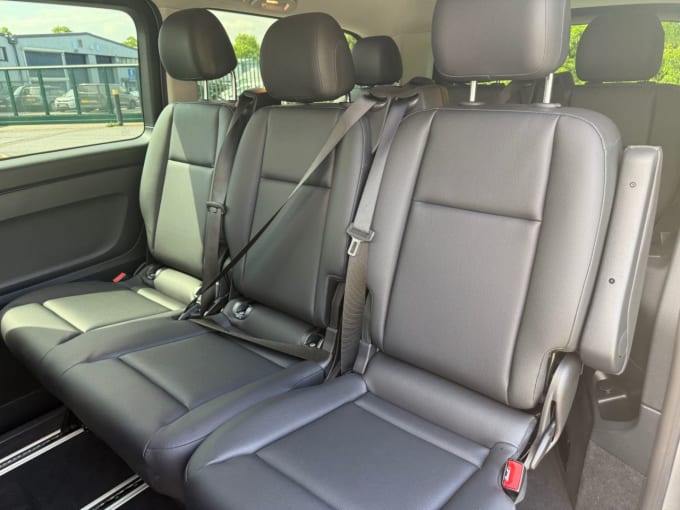 2023 Mercedes Vito