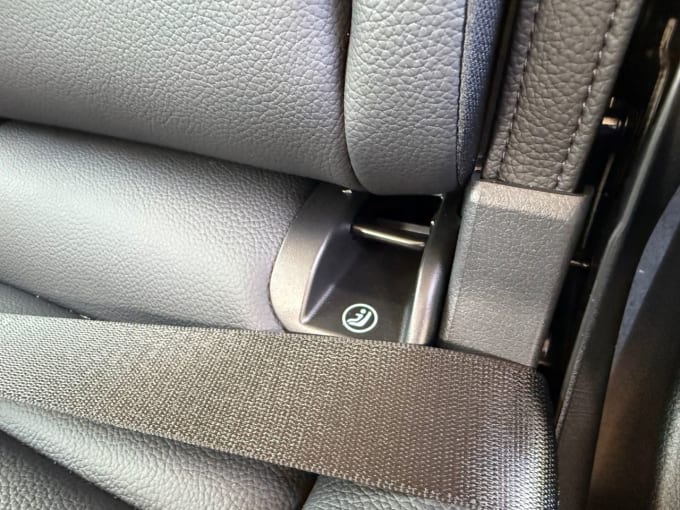 2023 Mercedes Vito