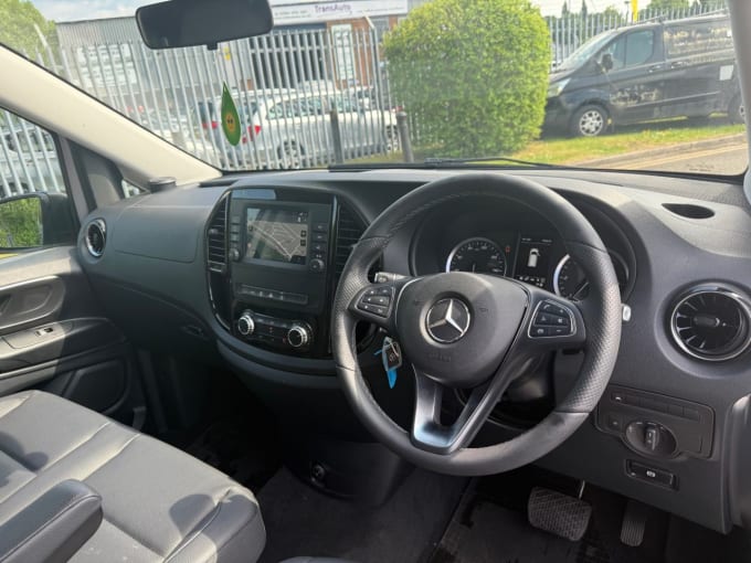 2023 Mercedes Vito