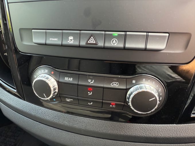 2023 Mercedes Vito