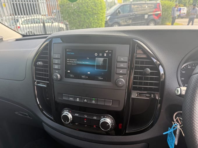 2023 Mercedes Vito