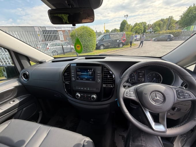2023 Mercedes Vito