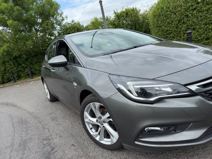2025 Vauxhall Astra