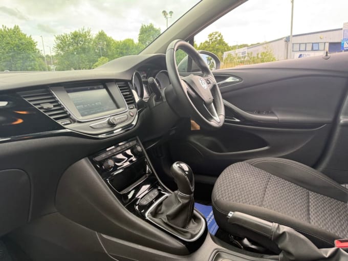 2025 Vauxhall Astra