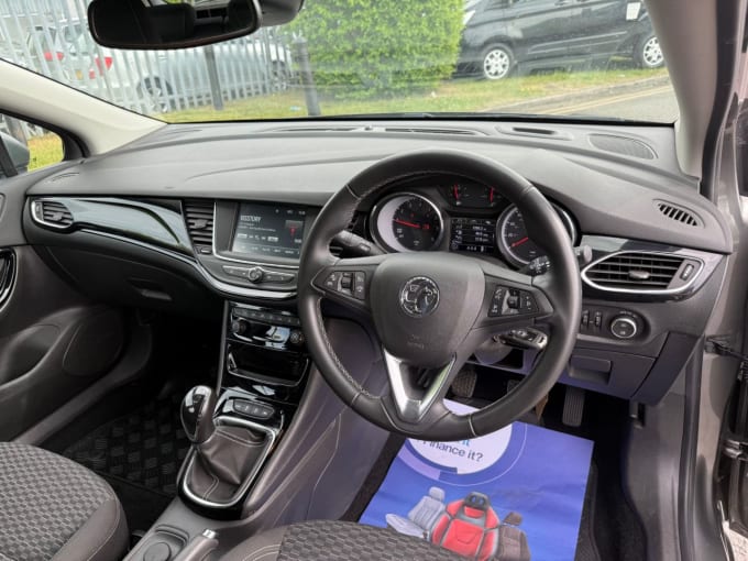 2025 Vauxhall Astra
