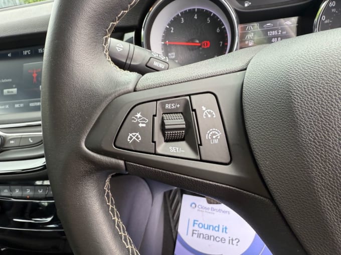 2025 Vauxhall Astra