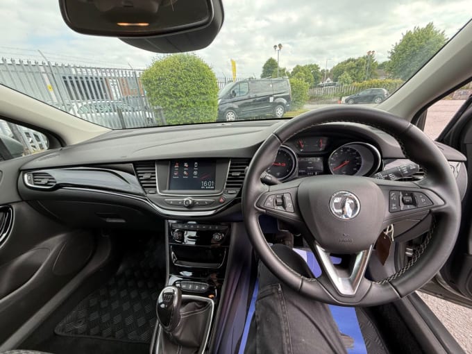 2025 Vauxhall Astra