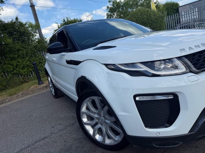 2025 Land Rover Range Rover Evoque