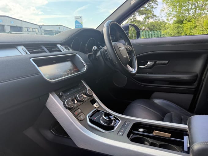 2025 Land Rover Range Rover Evoque
