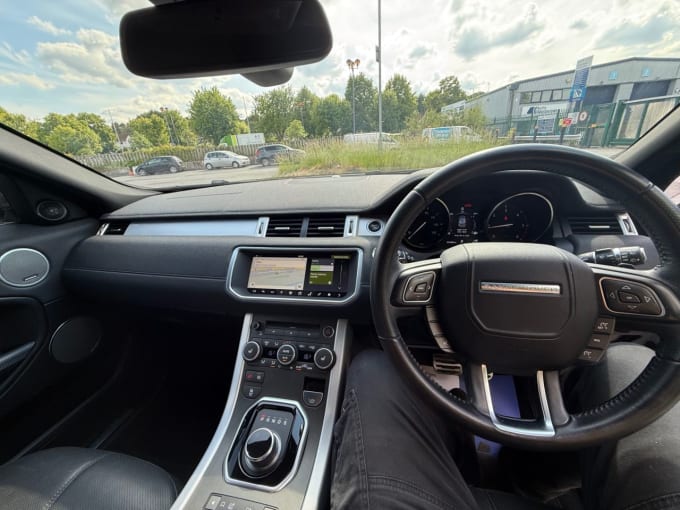 2025 Land Rover Range Rover Evoque