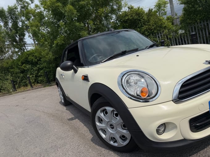 2025 Mini Convertible