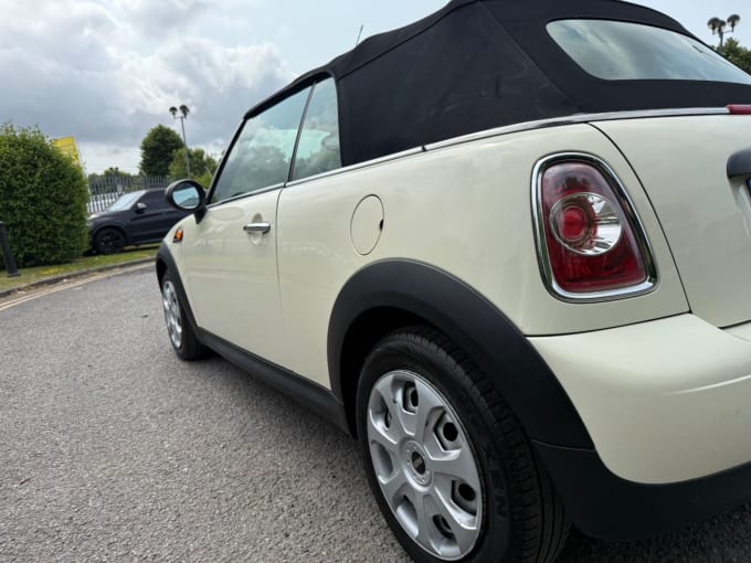 2025 Mini Convertible