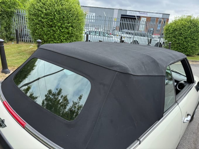 2025 Mini Convertible