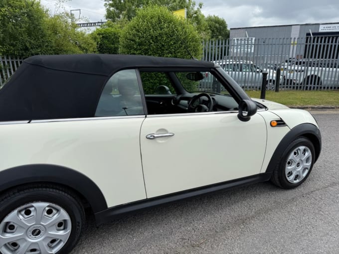 2025 Mini Convertible