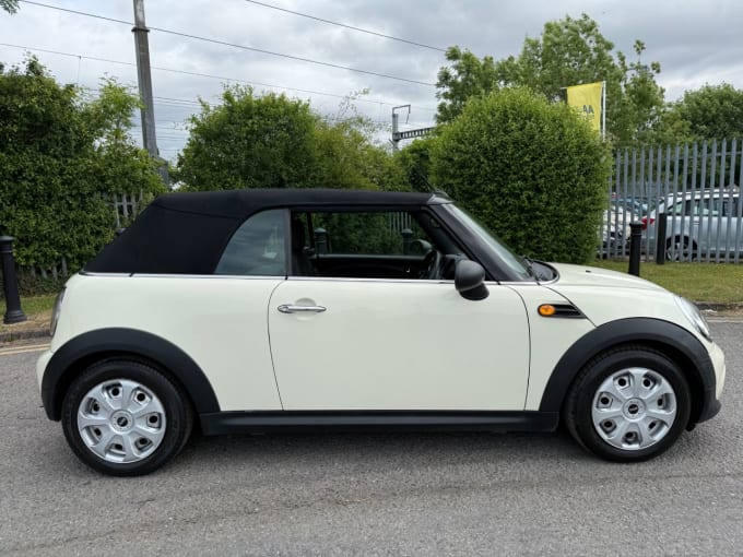 2025 Mini Convertible
