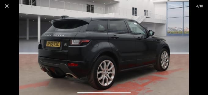 2025 Land Rover Range Rover Evoque