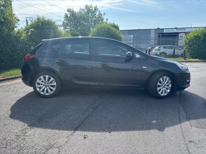 2025 Vauxhall Astra