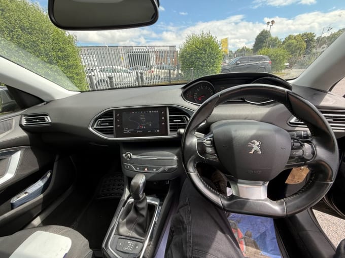 2025 Peugeot 308
