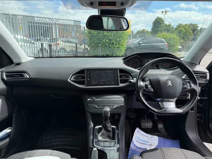 2025 Peugeot 308
