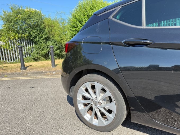 2025 Vauxhall Astra