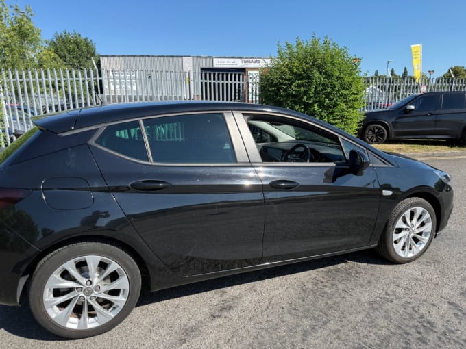 2025 Vauxhall Astra