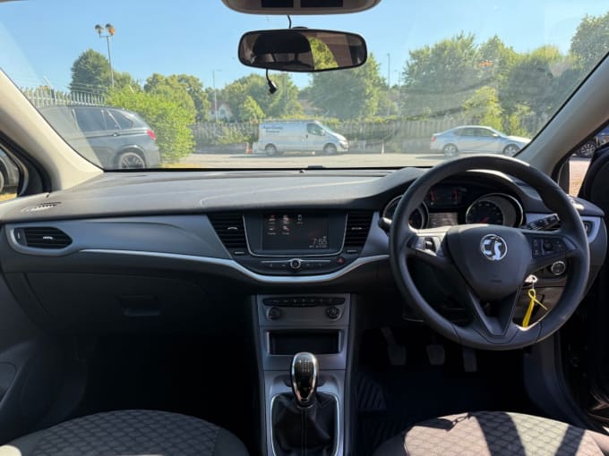 2025 Vauxhall Astra