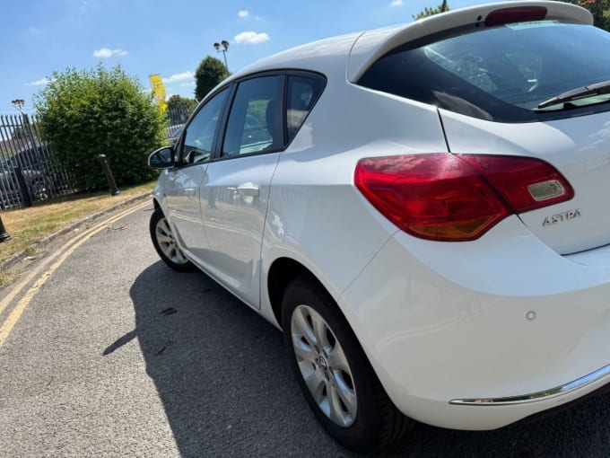 2025 Vauxhall Astra