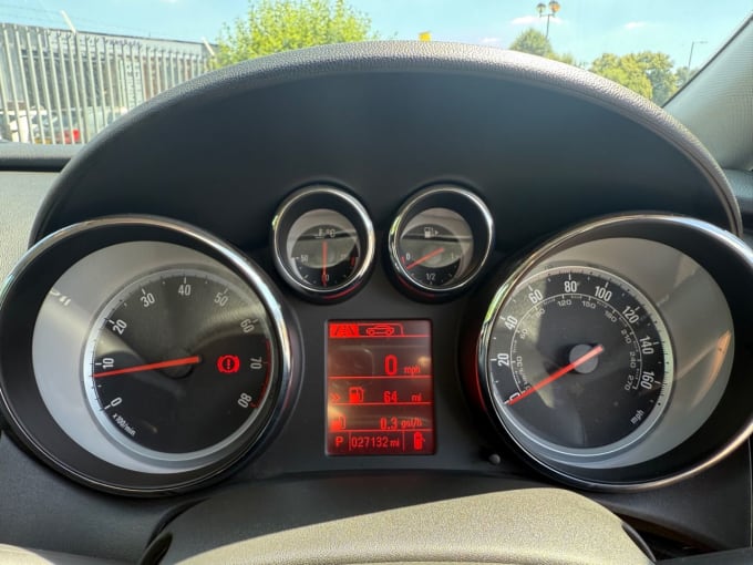 2025 Vauxhall Astra