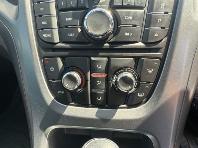 2025 Vauxhall Astra