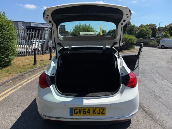 2025 Vauxhall Astra
