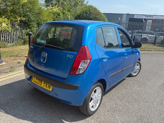 2025 Hyundai I10