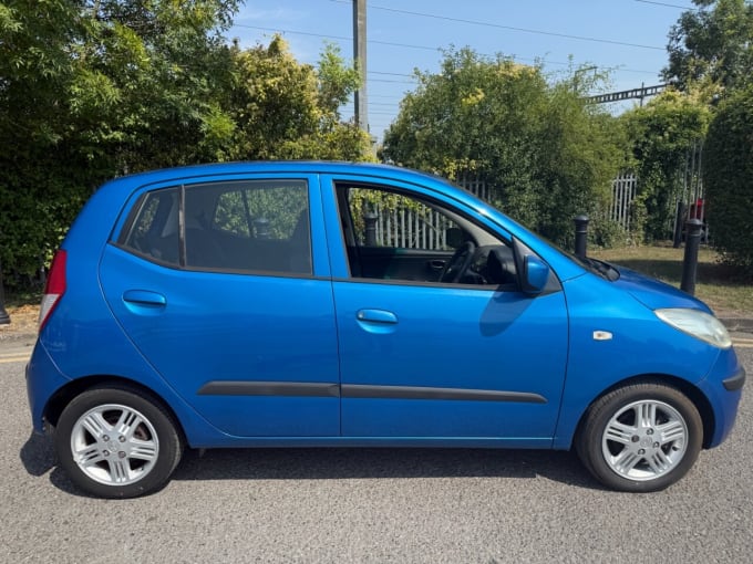 2025 Hyundai I10