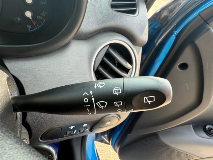 2025 Hyundai I10