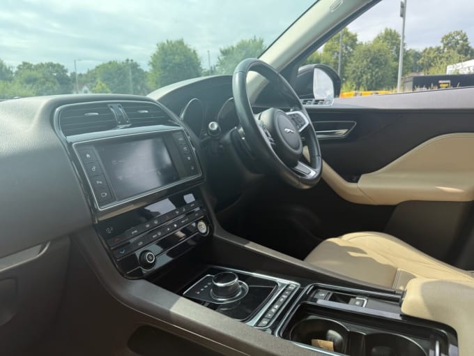 2025 Jaguar F-pace