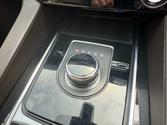 2025 Jaguar F-pace