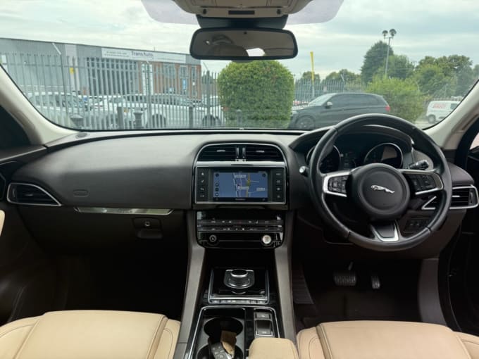 2025 Jaguar F-pace