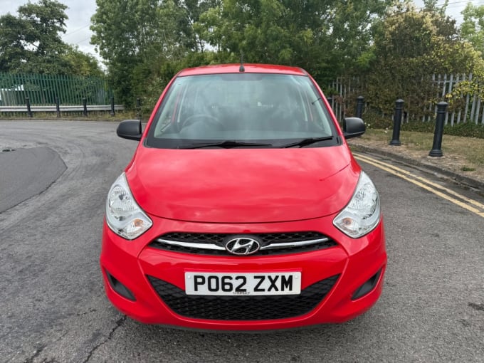 2025 Hyundai I10