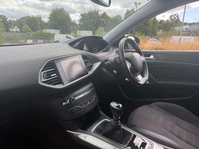 2025 Peugeot 308