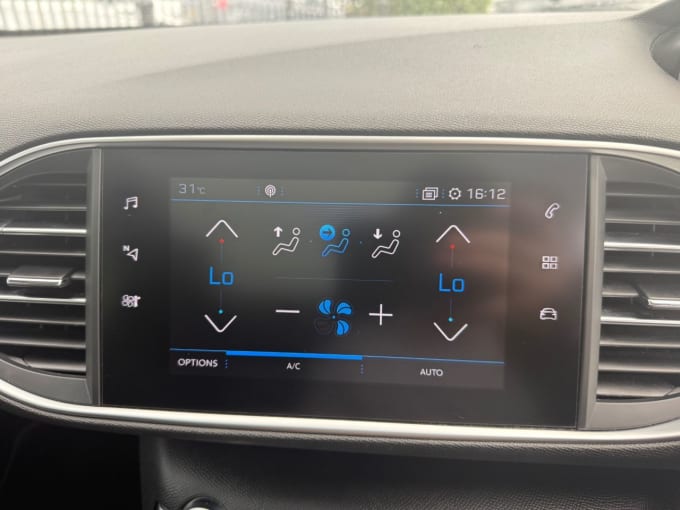 2025 Peugeot 308