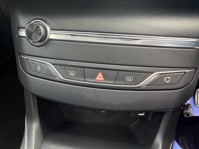 2025 Peugeot 308