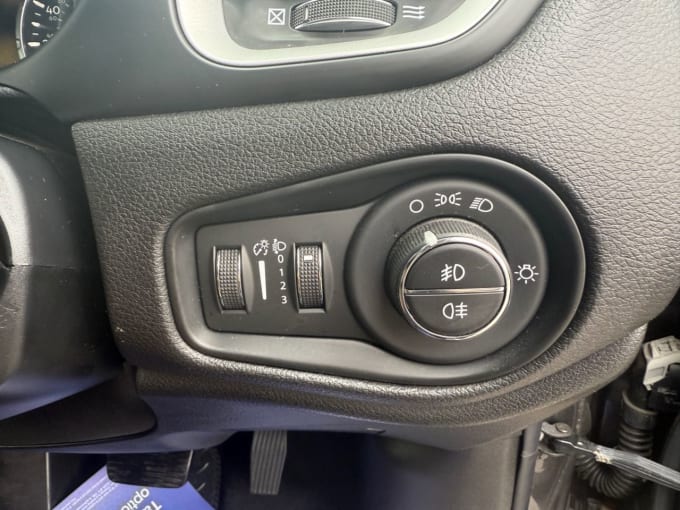 2025 Jeep Renegade