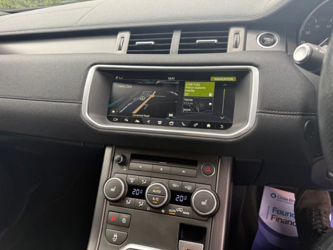 2025 Land Rover Range Rover Evoque