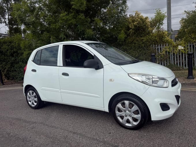 2025 Hyundai I10