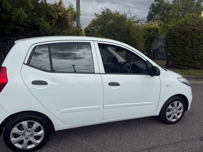 2025 Hyundai I10